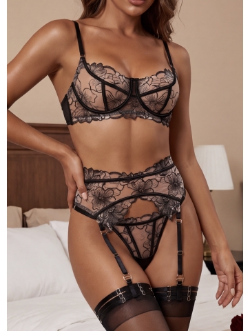 Set sutien, chilot, portjartiera si jartiere 11